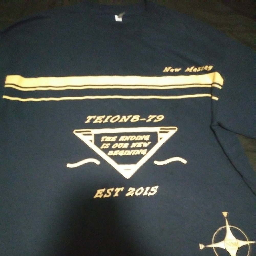 Designer New~Message Clothing Co. Long sleeve T Na